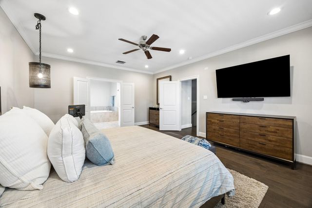 2411 Detering Street, Houston, TX 77007