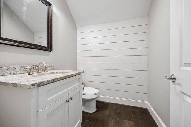 2411 Detering Street, Houston, TX 77007