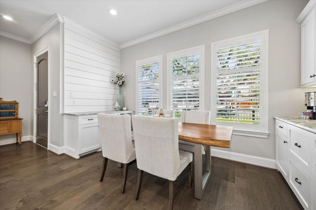 2411 Detering Street, Houston, TX 77007