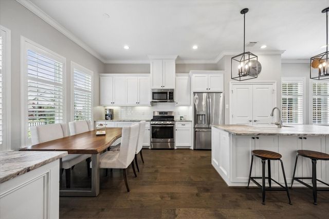 2411 Detering Street, Houston, TX 77007