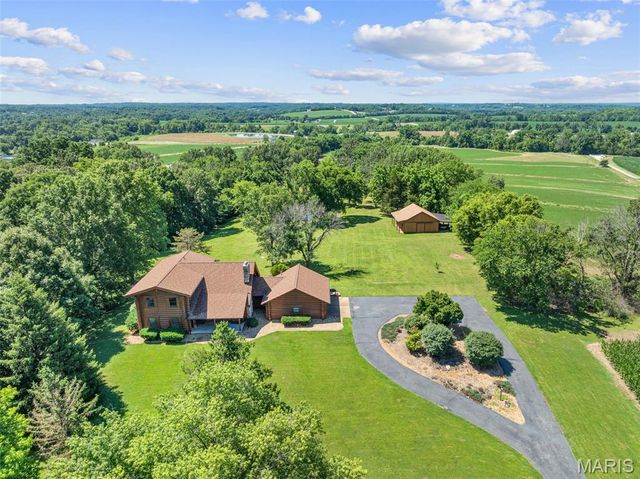 7024 Highway 100, Washington, MO 63090