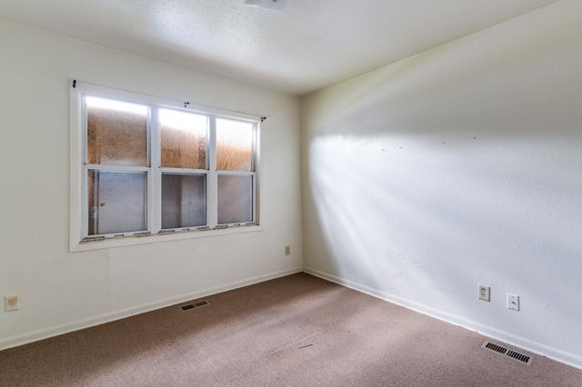 2120 E Random Rd, Wichita, KS 67214