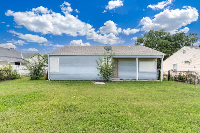 2120 E Random Rd, Wichita, KS 67214