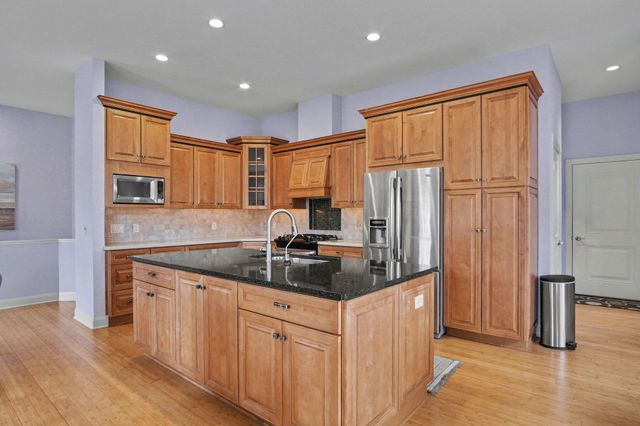 18202 Lost Creek Lane, Spring Lake, MI 49456