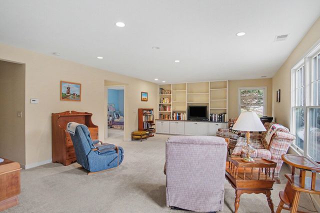 18202 Lost Creek Lane, Spring Lake, MI 49456