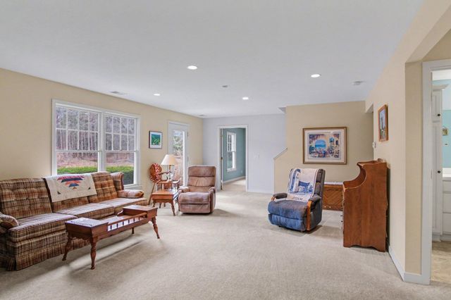 18202 Lost Creek Lane, Spring Lake, MI 49456