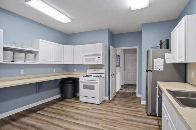 18202 Lost Creek Lane, Spring Lake, MI 49456