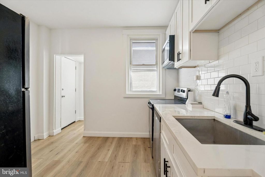 1214 E STAFFORD ST, PHILADELPHIA, PA 19138 — photo 5