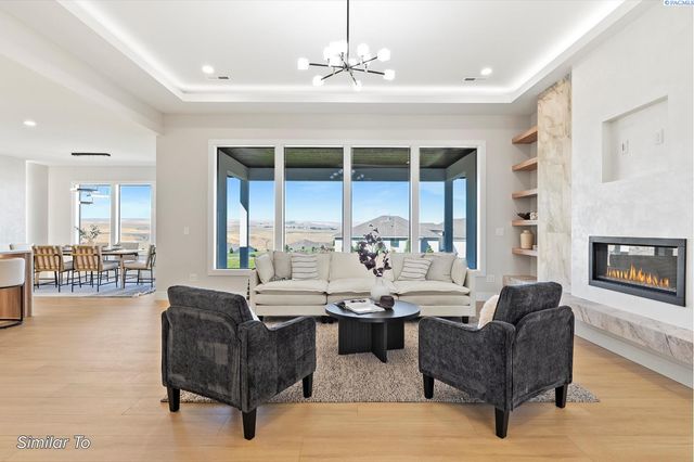 7541 W 22nd Place, Kennewick, WA 99337