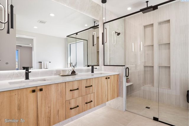 7541 W 22nd Place, Kennewick, WA 99337