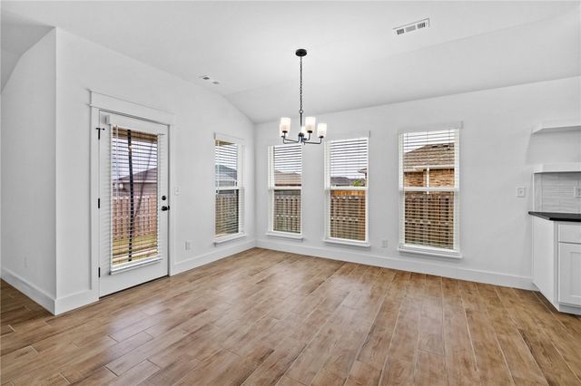 908 S Sparrow Street, Siloam Springs, AR 72761