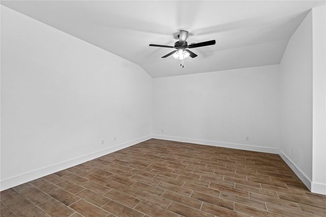 908 S Sparrow Street, Siloam Springs, AR 72761
