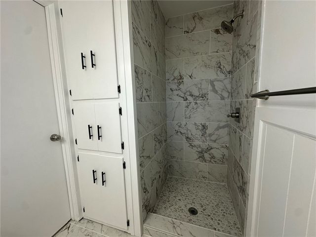 136 Daniel Moore St, Portland, TX 78374