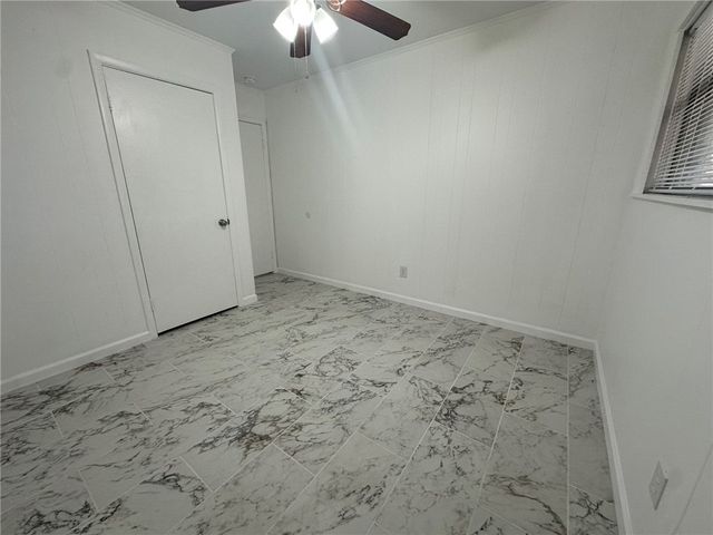 136 Daniel Moore St, Portland, TX 78374