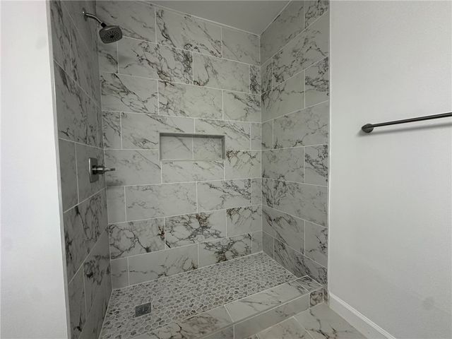 136 Daniel Moore St, Portland, TX 78374