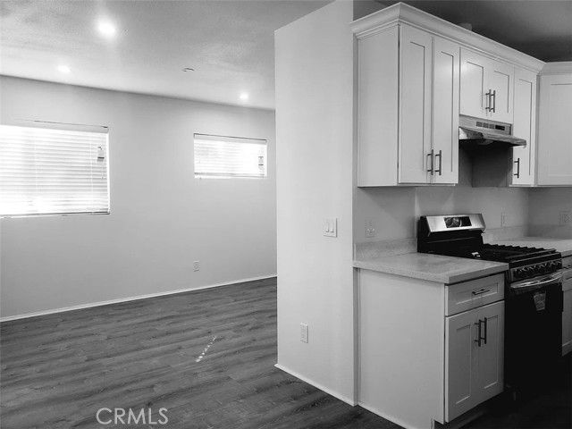 4943 Rosemont, La Crescenta, CA 91214