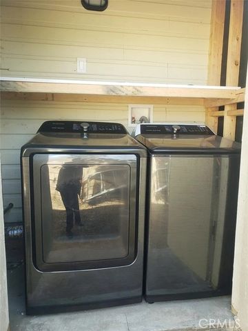 4943 Rosemont, La Crescenta, CA 91214