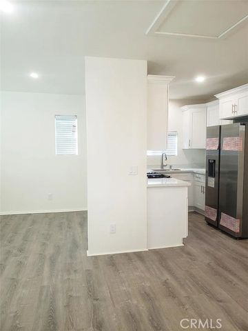 4943 Rosemont, La Crescenta, CA 91214