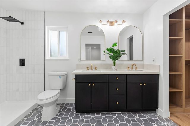 1781 E Warrenton, Anaheim, CA 92805