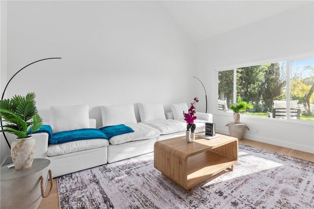 1781 E Warrenton, Anaheim, CA 92805