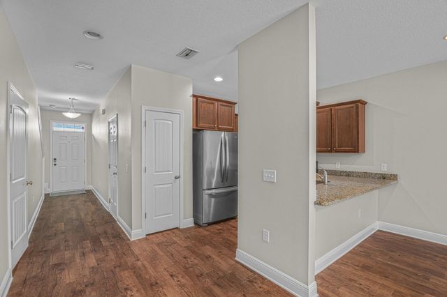 8847 Brown Pelican Circle, Navarre, FL 32566