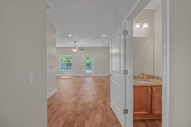 8847 Brown Pelican Circle, Navarre, FL 32566