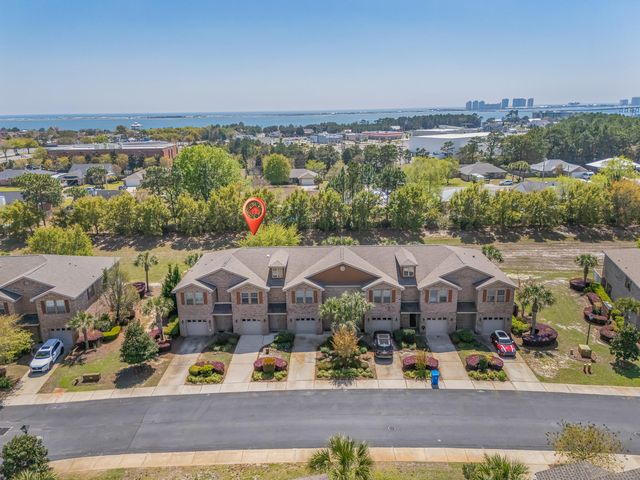 8847 Brown Pelican Circle, Navarre, FL 32566