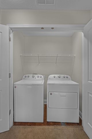 8847 Brown Pelican Circle, Navarre, FL 32566