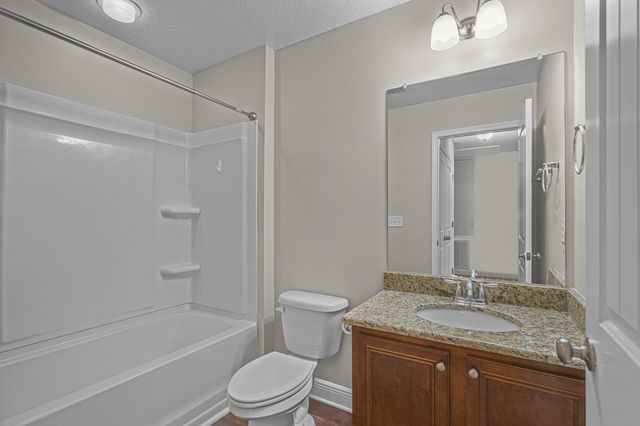 8847 Brown Pelican Circle, Navarre, FL 32566