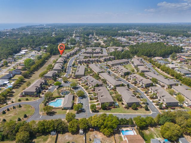 8847 Brown Pelican Circle, Navarre, FL 32566