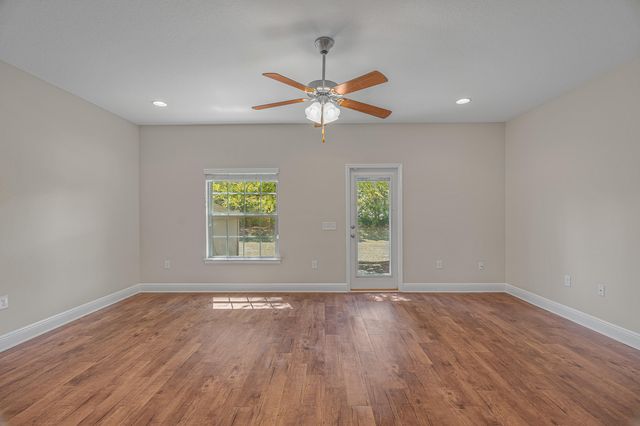 8847 Brown Pelican Circle, Navarre, FL 32566