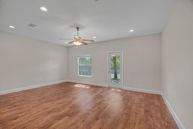 8847 Brown Pelican Circle, Navarre, FL 32566