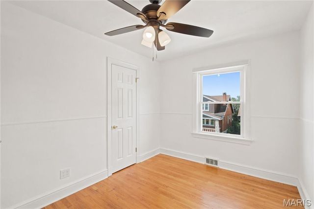6533 Tholozan Avenue, St Louis, MO 63109