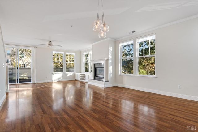 772 McClelland Dr, Windsor, CA 95492