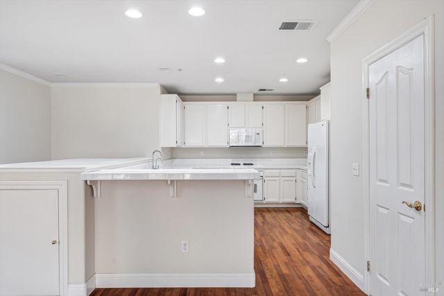 772 McClelland Dr, Windsor, CA 95492