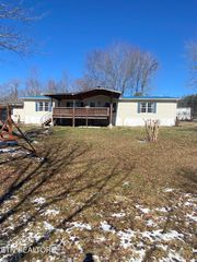 166 Sligo St, Crossville, TN 38572