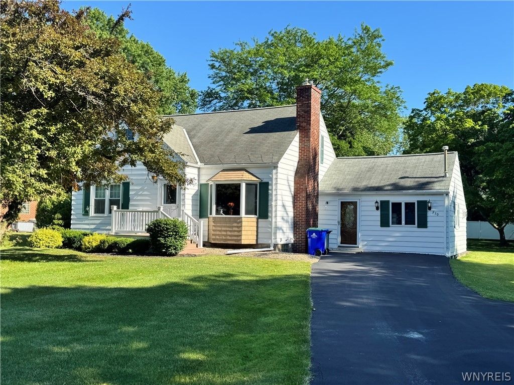 930 Escarpment Drive, Lewiston, NY 14092