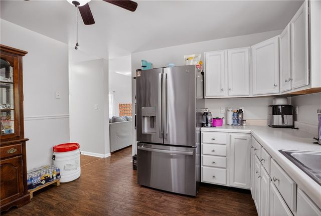 59 Hartl Ln, Baldwin Boro, PA 15227