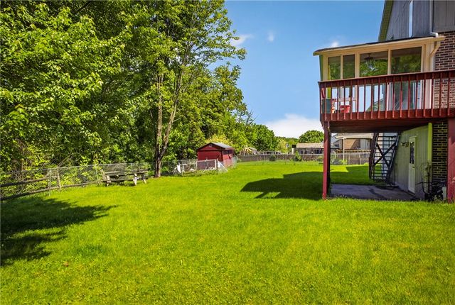 59 Hartl Ln, Baldwin Boro, PA 15227