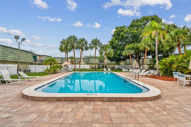 1799 N HIGHLAND AVENUE 169, Clearwater, FL 33755