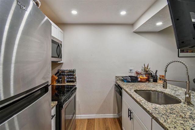 1799 N HIGHLAND AVENUE 169, Clearwater, FL 33755