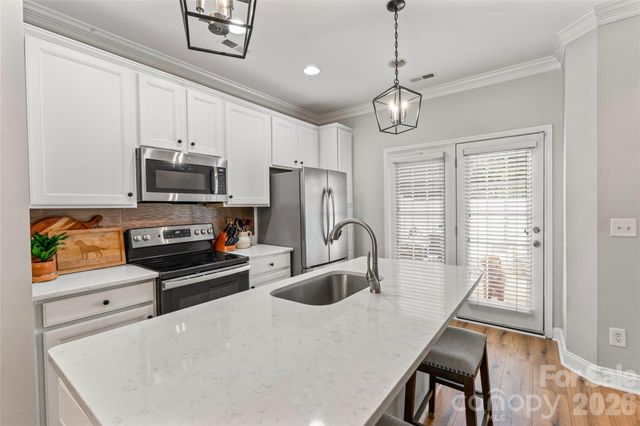 343 Hurston Circle, Charlotte, NC 28208