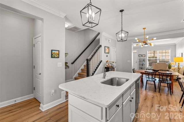 343 Hurston Circle, Charlotte, NC 28208