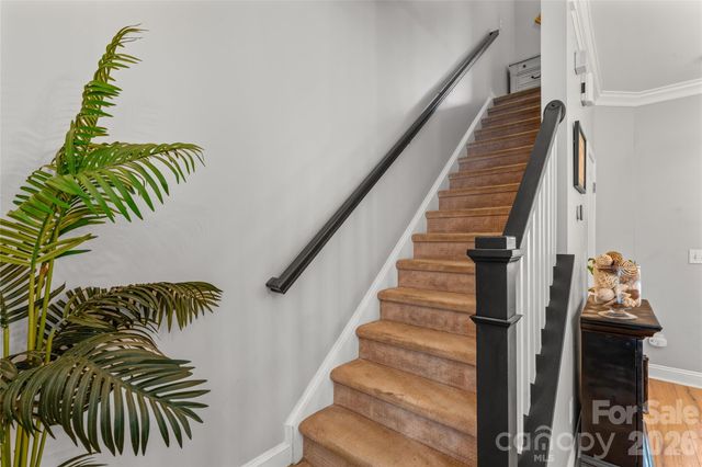 343 Hurston Circle, Charlotte, NC 28208