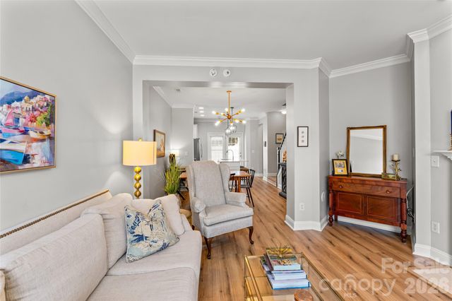 343 Hurston Circle, Charlotte, NC 28208