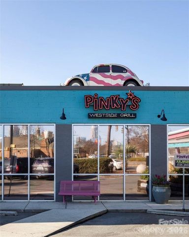 343 Hurston Circle, Charlotte, NC 28208