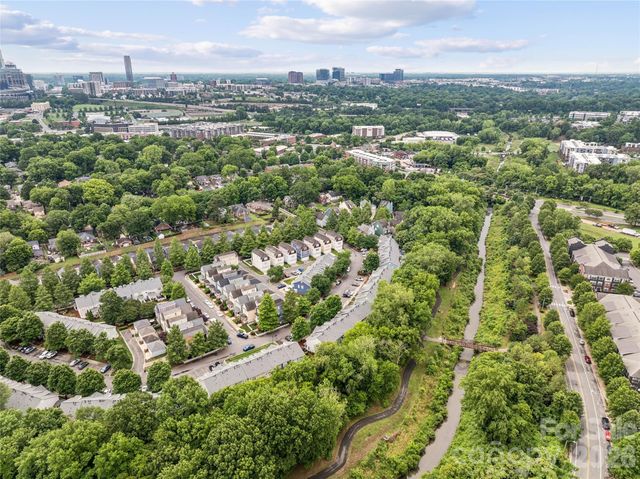 343 Hurston Circle, Charlotte, NC 28208