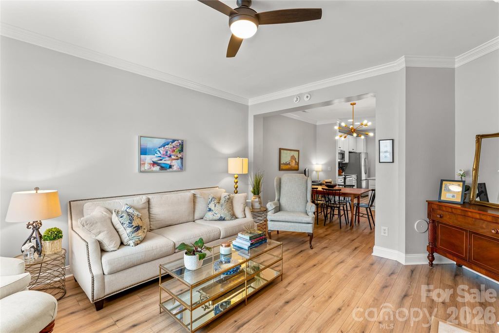 343 Hurston Circle, Charlotte, NC 28208