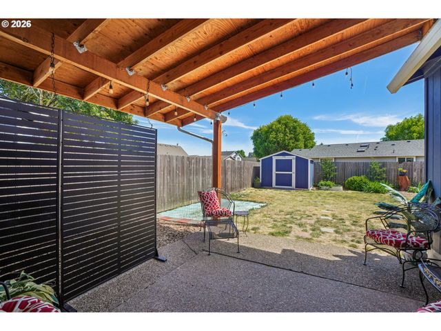 20840 Sw JAY St, Beaverton, OR 97003