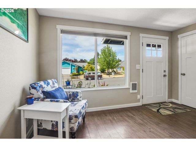 20840 Sw JAY St, Beaverton, OR 97003